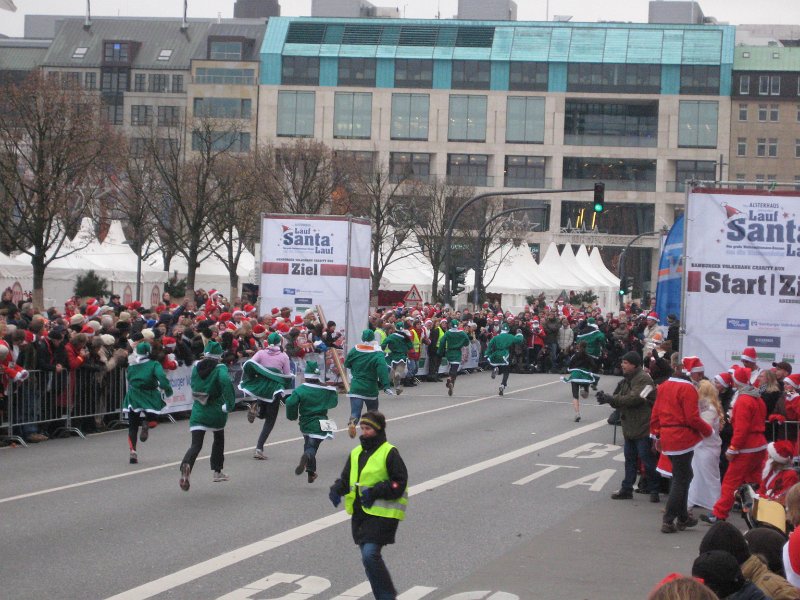 Weihnachtsmannlauf 175